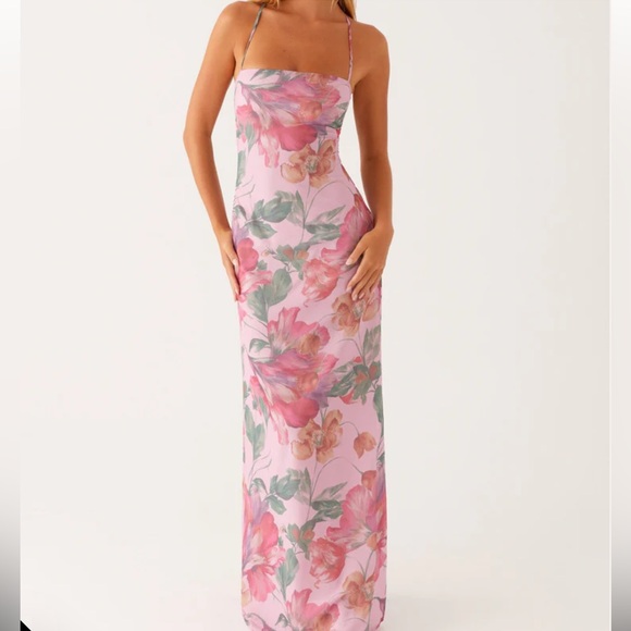 Peppermayo Dresses & Skirts - Beautiful Peppermayo floral spaghetti strap back tie maxi dress new with tag